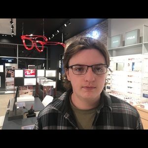 Meet your Posher, Andrew